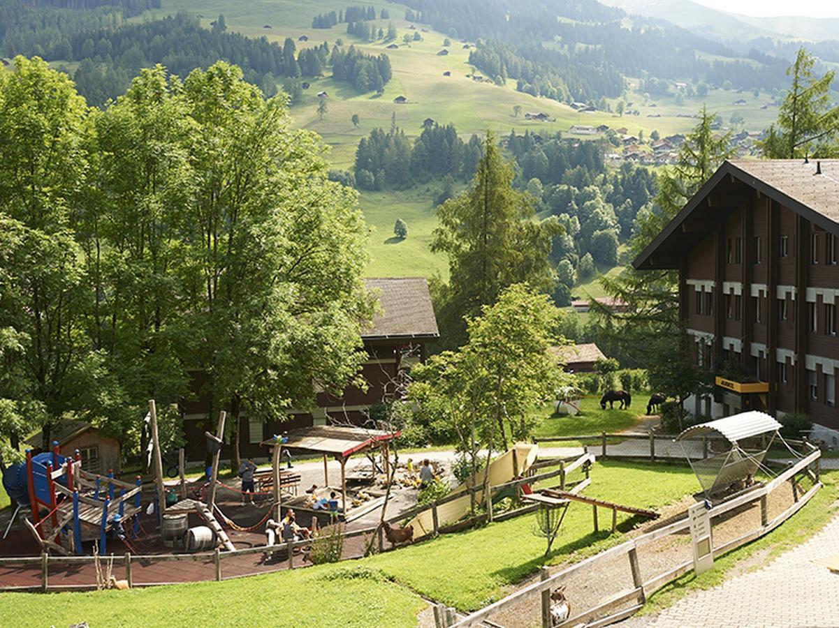 Hotel Reka-Feriendorf Lenk Esterno foto